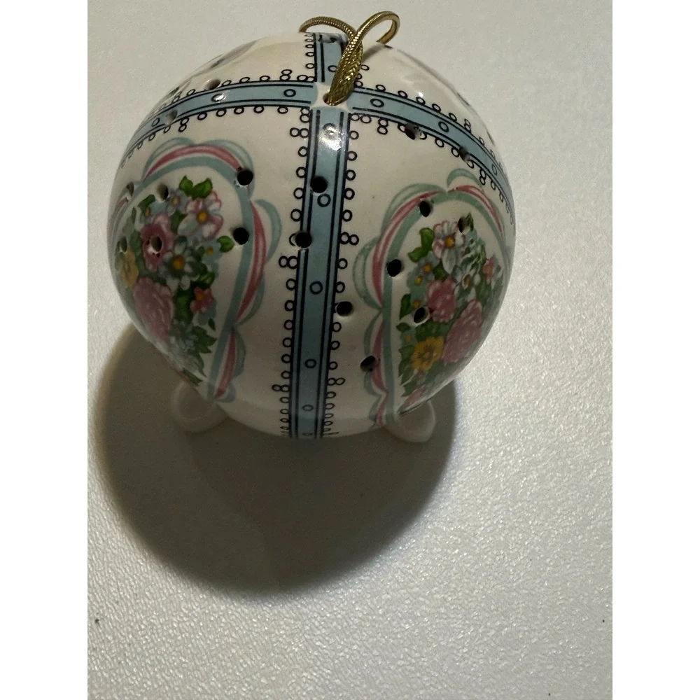 Vintage Ceramic Floral Pomander Ball Footed Potpourri Holder Pink Blue Rose